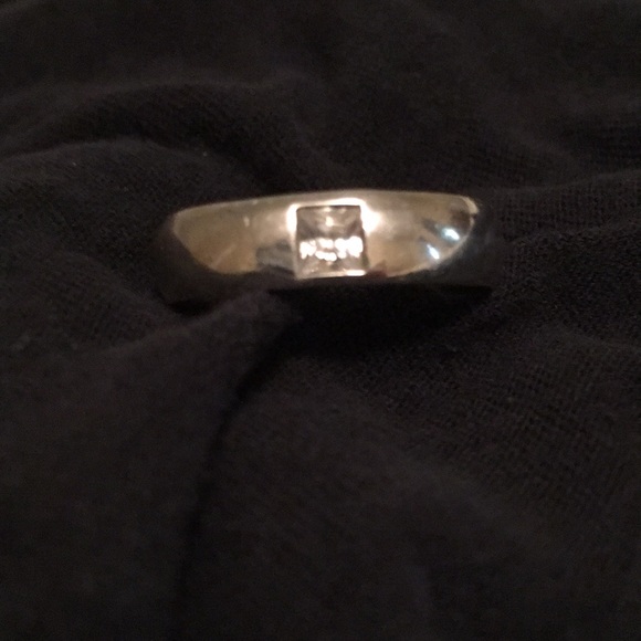 Jewelry - Solid silver ring with Single CZ stone